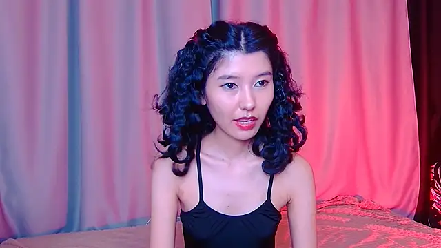 Snapshot of sunarinsun chatting on 11-14-25, 10:29 sunarinsun online show from 11-14-25, 10:29