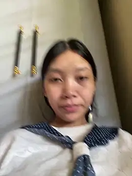Snapshot of linh-lan1 chatting on 06-16-26, 05:10 linh-lan1 online show from 06-16-26, 05:10