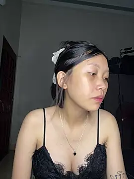 Snapshot of linh-lan1 chatting on 07-03-26, 02:12 linh-lan1 online show from 07-03-26, 02:12