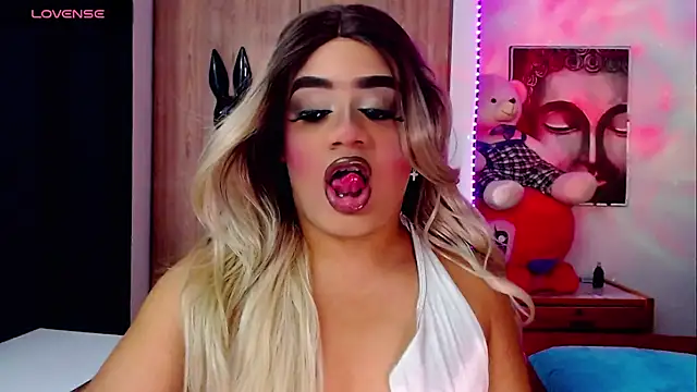 Sofiabigcock22 online show from 10-13-25, 09:59