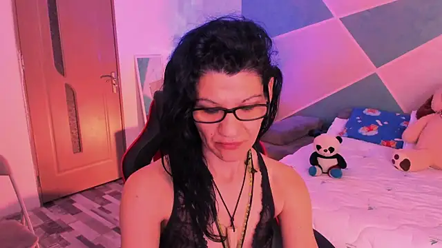 Snapshot of SweetSin40 chatting on 04-23-26, 07:38 SweetSin40 online show from 04-23-26, 07:38
