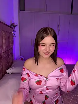 Snapshot of MIACUTEE_ chatting on 11-14-25, 09:13 MIACUTEE online show from 11-14-25, 09:13