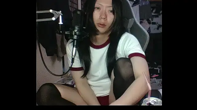 Snapshot of harinyanxxx chatting on 11-28-25, 07:38 harinyanxxx online show from 11-28-25, 07:38