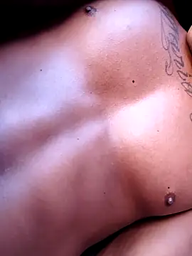 Moreno-Charmoso 30 online show from 10-12-25, 05:56