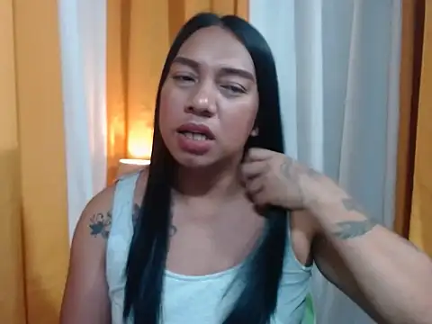 Snapshot of ellah_morenax chatting on 02-17-26, 03:40 ellah morenax online show from 02-17-26, 03:40