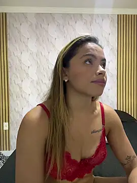 safadinhaquenteW online show from 03-04-26, 04:07