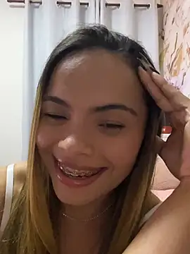 Snapshot of safadinhaquenteW chatting on 07-09-26, 01:48 safadinhaquenteW online show from 07-09-26, 01:48