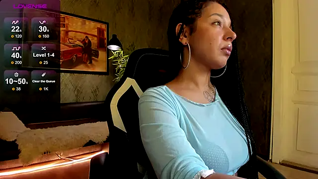 Snapshot of Aisha_Goldstein chatting on 11-27-25, 05:31 Aisha Goldstein online show from 11-27-25, 05:31