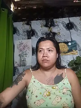 trishacummerts online show from 06-01-26, 03:52