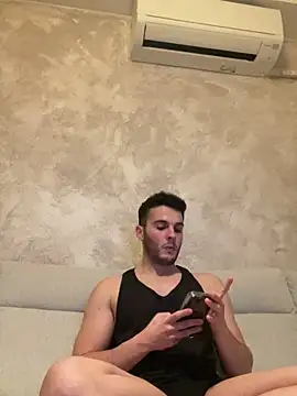 Camaraman05 online show from 02-21-26, 06:47