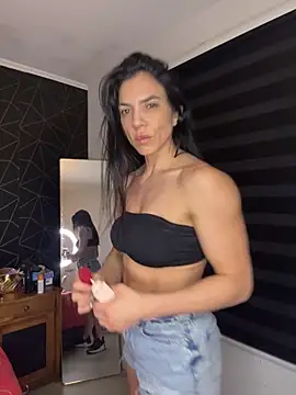 Kattefit online show from 12-18-25, 02:50