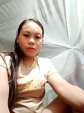 Snapshot of kitachu chatting on 10-17-25, 09:39 kitachu online show from 10-17-25, 09:39