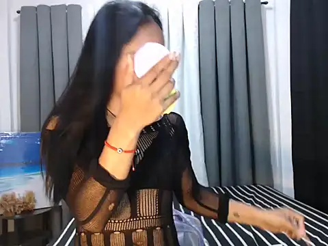 kettie  online show from 10-27-25, 10:41