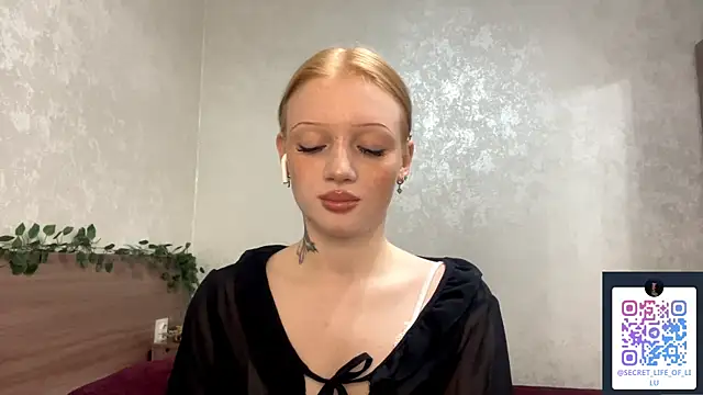 Snapshot of Iamlylu chatting on 12-03-25, 05:26 Iamlylu online show from 12-03-25, 05:26