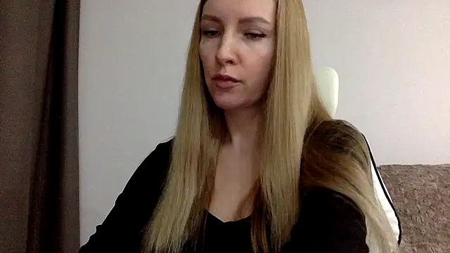 Snapshot of Neralith chatting on 04-26-26, 07:00 Neralith online show from 04-26-26, 07:00