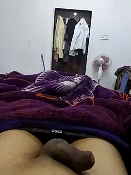 Snapshot of Playboyx143@xh chatting on 02-14-26, 05:53 Playboyx143xh online show from 02-14-26, 05:53