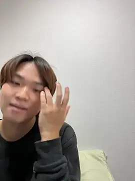 nagi 112 online show from 11-02-25, 05:43