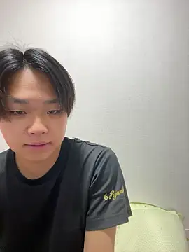 Snapshot of nagi_112 chatting on 06-22-26, 02:02 nagi 112 online show from 06-22-26, 02:02