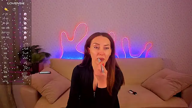 Lilith Sora online show from 01-12-26, 10:26