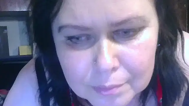 Snapshot of CharleeKendall chatting on 11-06-25, 10:21 CharleeKendall online show from 11-06-25, 10:21