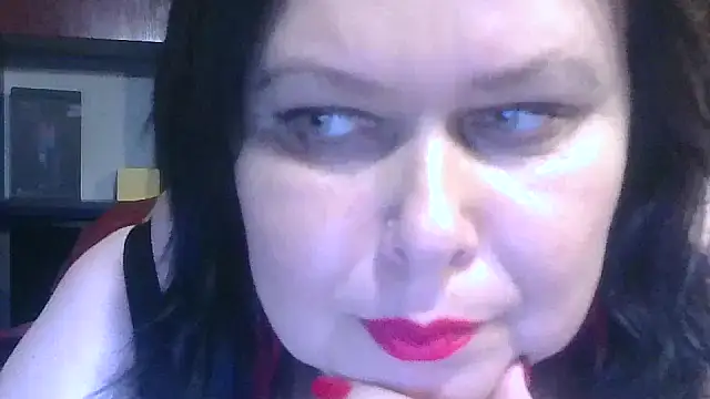 Snapshot of CharleeKendall chatting on 11-12-25, 07:35 CharleeKendall online show from 11-12-25, 07:35