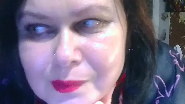 Snapshot of CharleeKendall chatting on 11-15-25, 06:48 CharleeKendall online show from 11-15-25, 06:48