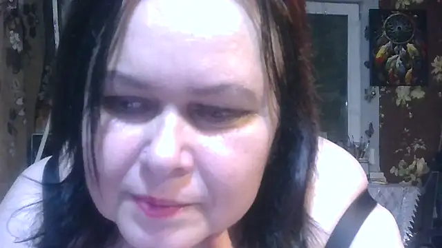 Snapshot of CharleeKendall chatting on 11-19-25, 08:53 CharleeKendall online show from 11-19-25, 08:53