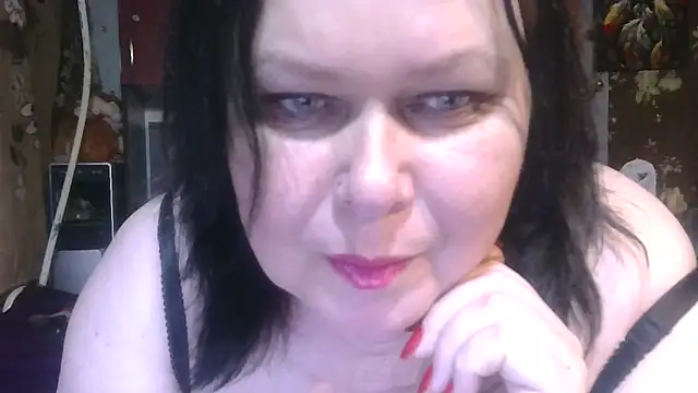 Snapshot of CharleeKendall chatting on 11-21-25, 11:36 CharleeKendall online show from 11-21-25, 11:36