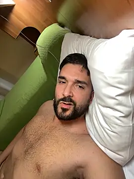 Snapshot of ReDiBastoni90 chatting on 10-14-25, 09:26 ReDiBastoni90 online show from 10-14-25, 09:26