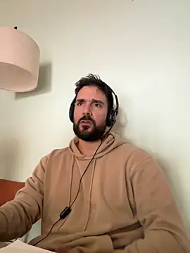 Snapshot of ReDiBastoni90 chatting on 10-21-25, 08:26 ReDiBastoni90 online show from 10-21-25, 08:26