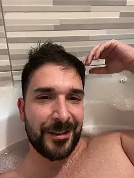 Snapshot of ReDiBastoni90 chatting on 11-10-25, 09:25 ReDiBastoni90 online show from 11-10-25, 09:25