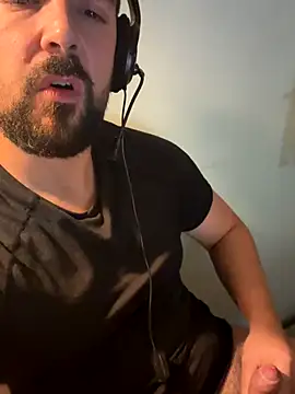 Snapshot of ReDiBastoni90 chatting on 12-04-25, 08:12 ReDiBastoni90 online show from 12-04-25, 08:12