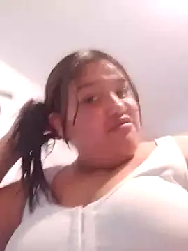 Snapshot of natt-bigass chatting on 11-16-25, 05:40 natt-bigass online show from 11-16-25, 05:40