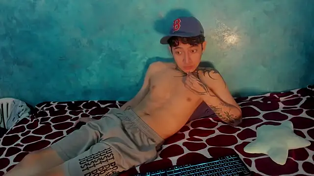 Sky Wild online show from 12-17-25, 01:00