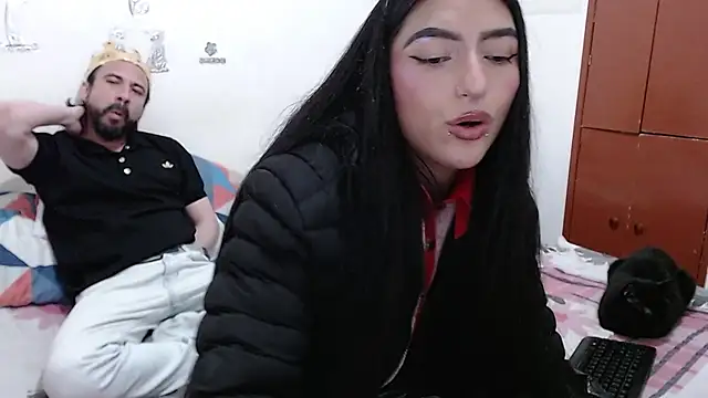 Snapshot of Isis_Robert chatting on 10-25-25, 10:26 Isis Robert online show from 10-25-25, 10:26