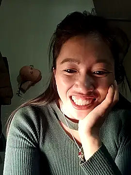 -Paige- online show from 12-14-25, 08:52