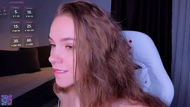 Snapshot of lecsika chatting on 11-07-25, 11:54 lecsika online show from 11-07-25, 11:54