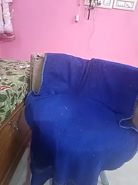 Snapshot of Hot-ranisa chatting on 02-25-26, 05:55 Hot-ranisa online show from 02-25-26, 05:55