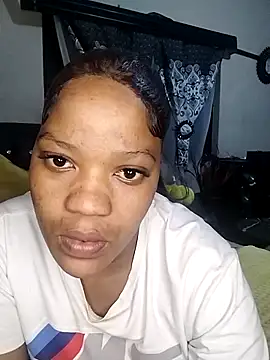 Snapshot of CaramelBoootie chatting on 12-03-25, 05:33 CaramelBoootie online show from 12-03-25, 05:33