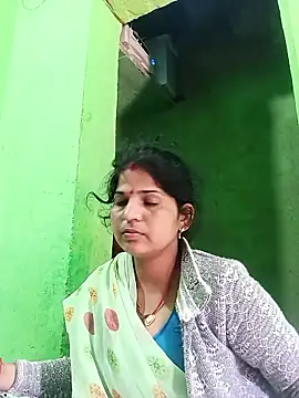 Karishma cute online show from 01-13-26, 06:51