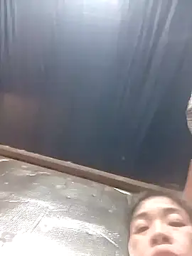 YiyinLy online show from 02-01-26, 01:20