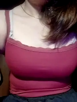 YiyinLy online show from 03-27-26, 09:58