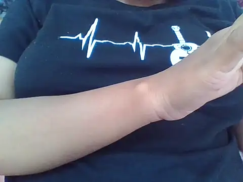 Snapshot of modern_jatti33 chatting on 03-11-26, 05:35 modern jatti33 online show from 03-11-26, 05:35