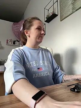 Amy  Leee  online show from 04-07-26, 11:10