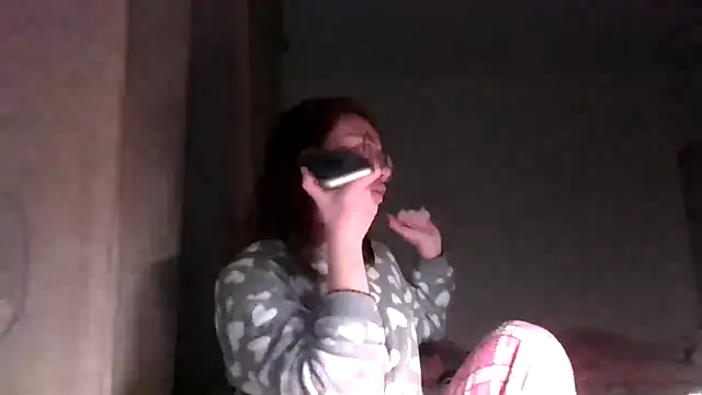 LuckySLove online show from 03-19-26, 07:29