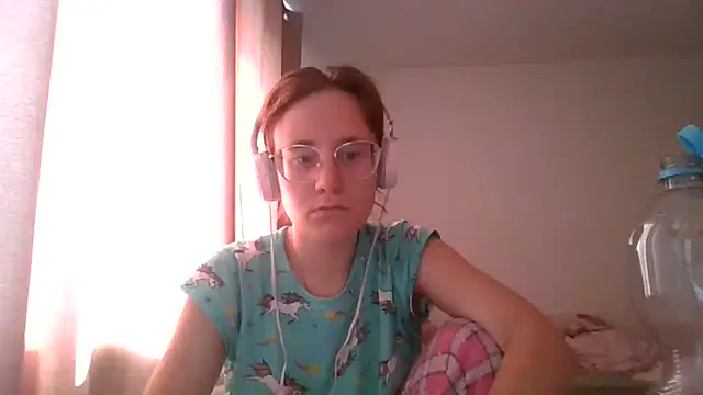 Snapshot of LuckySLove chatting on 07-13-26, 02:31 LuckySLove online show from 07-13-26, 02:31