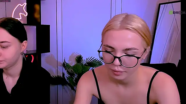 Snapshot of sendi_cais chatting on 10-27-25, 09:35 sendi cais online show from 10-27-25, 09:35