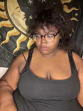 TheChubbySiren online show from 01-14-26, 03:01