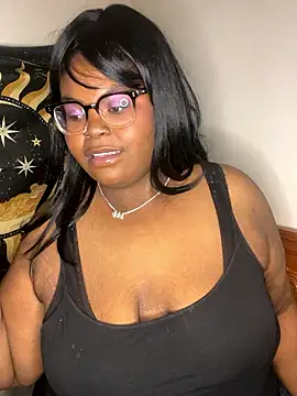 TheChubbySiren online show from 01-14-26, 03:06