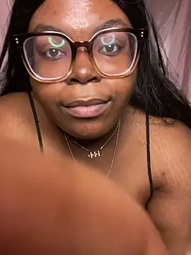 TheChubbySiren online show from 05-08-26, 02:22